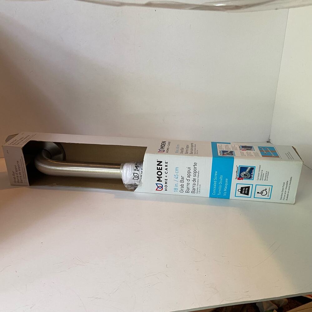 Moen Grab Bar New In Box NIB 18" Chrome 500LBS.